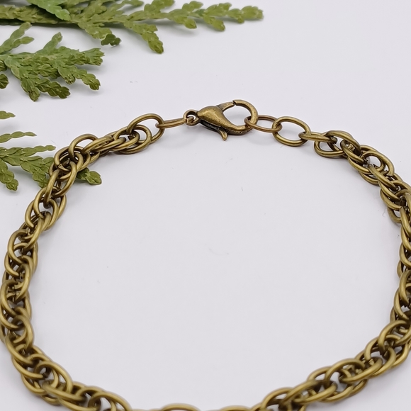 ✨️Bronze-Coloured Spiral Chain Necklace 🍀3 for $15 - - Picture 3 of 5